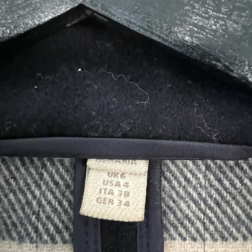 Burberry Brit coat 100% wool black sz 4 - Picture 6 of 6